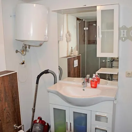 Strandhus Am Ostseestra ホームステイ バーベ